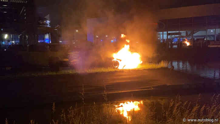 Nissan GT-R met 1.400 pk fikt af in Naaldwijk [video]