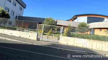 Arriva il nuovo campo polivalente per gli studenti della scuola. "È un passo importante per l'intera comunità"