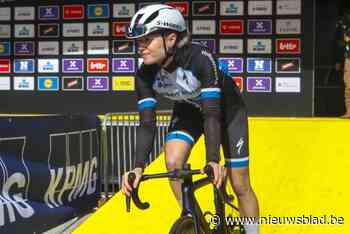 Margot Vanpachtenbeke koerst tegen Lotte Kopecky in Londen