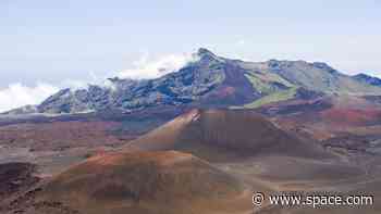Space Force wants 7 new telescopes in Hawaii. Local residents say 'no'