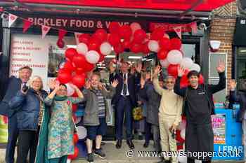 Southborough Lane Bromley: Pictures show brand new post office