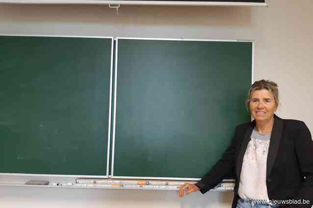 Inge die op haar 43ste in onderwijs startte klaagt financieel onrecht aan: “Jongere zij-instromers die na 2020 begonnen verdienen soms 400 euro meer per maand”