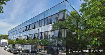 Ganzglasfassade im Structural-Glazing-Prinzip beim Akademie-Neubau der Hamburger Polizei