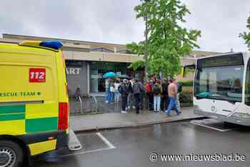 Zwembad Geerdegemvaart opnieuw ontruimd nadat zwemmer in de problemen komt: “De redders leverden voortreffelijk werk”