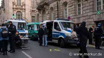 Polizei: Noch rund 50 Besetzer in Humboldt-Universität