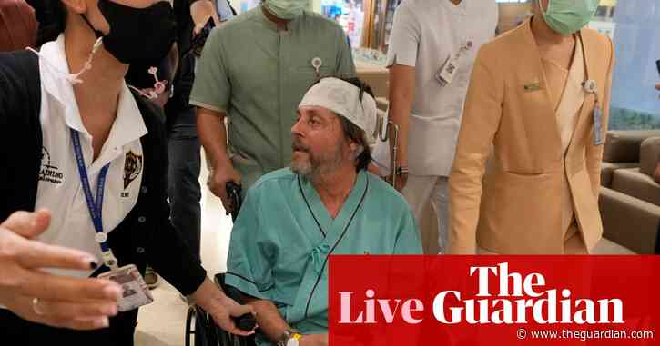 News live: Australian passenger on Singapore horror flight says wife has severe spinal injury and ‘we just want to go home’