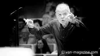 Conductor François-Xavier Roth Accused Of Unsolicited Sexting