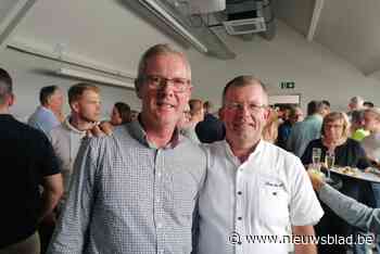 Bernard Pauwels en Gert De Smet hangen politiekepie aan de haak