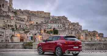 Met dit schouderklopje aan zichzelf neemt Alfa Romeo afscheid van benzinemotor