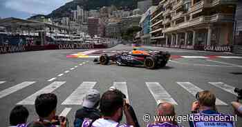 LIVE Formule 1 | ‘Kangoeroe’ Verstappen klaagt en schampt de muur, Leclerc razendsnel