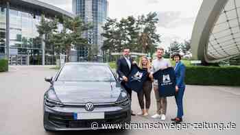 Neues Golf-Modell in der Autostadt Wolfsburg ausgeliefert