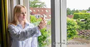 Yara (19) ziet plotseling een roofdier door haar straat struinen: ‘Toen hij omkeek, wist ik het zeker’