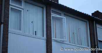 Meerdere keren geschoten op woning in Oss, omwonenden zagen schutter langslopen