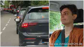 Verkehrs-Chaos in der Wasserburger Altstadt? Reporterinnen auf Testfahrt – so lange dauert es