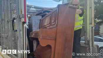 Rubbish amnesty hits right note with piano