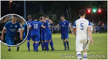 Erst Knie verdreht – dann zum Klassenerhalt „gekullert“: SV Ramerberg feiert humpelnden Berger