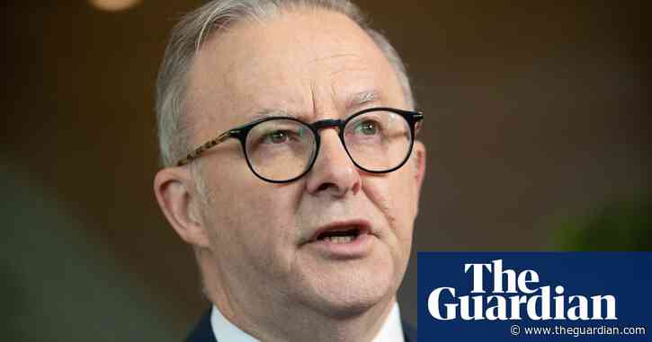 Albanese labels some rightwing media a ‘cheer squad’ for Dutton