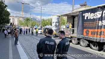 Autokorso rollt durch Braunschweig - Bohlweg stundenlang gesperrt