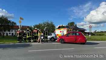 Unfall bei Griesstätt: Autos prallen an Kreuzung in Kolbing zusammen