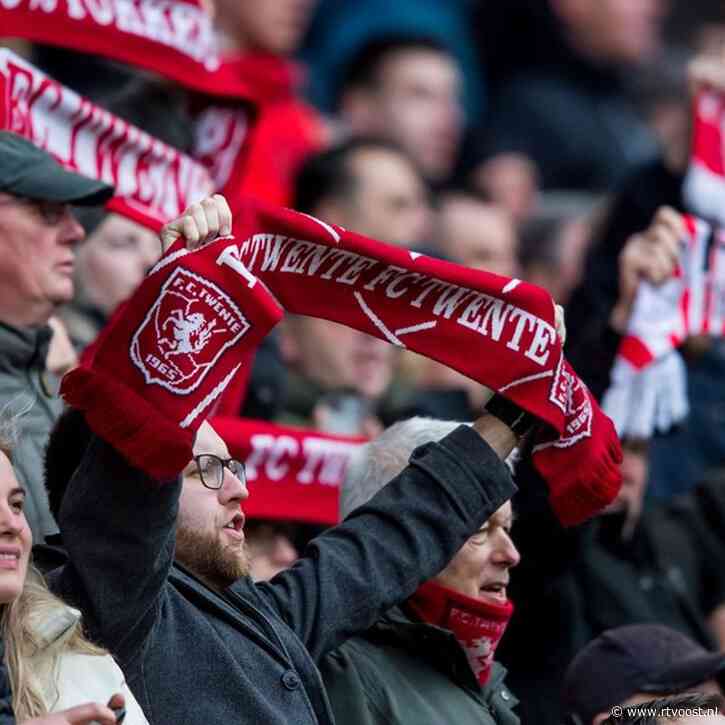 'You'll Never Walk Alone' in Enschede voor het eerst in een stadion gespeeld en wel in het oude Diekman