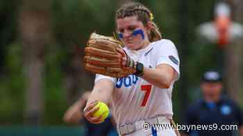 Baylor softball forces 3rd game against Florida in Gainesville Super Regional