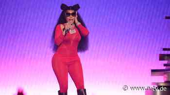 Am Amsterdamer Flughafen: Polizei stoppt US-Rapperin Nicki Minaj wegen Joints