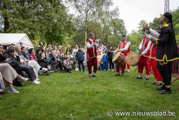 Park Sorghvliedt stroomt aardig vol voor Marokkaans festival: “Een van de zangers komt uit hetzelfde stadje als wij, die willen we niet missen”