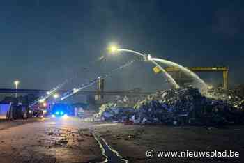 Brandweer drie uur in de weer voor brand bij recyclagebedrijf