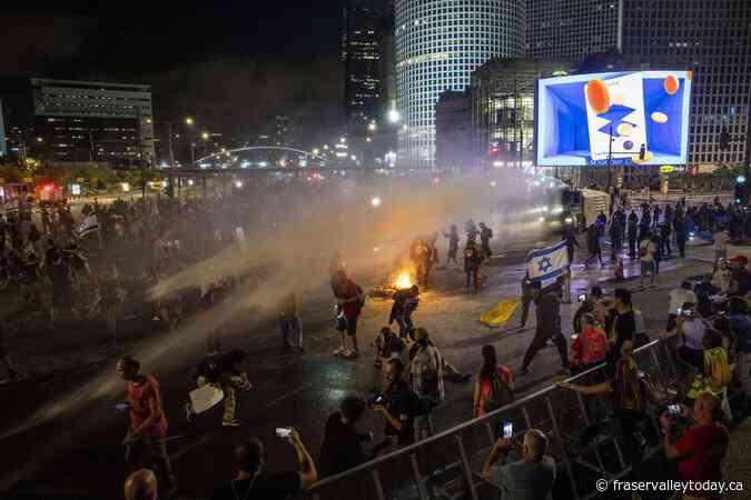 Sirens sound in Tel Aviv as Hamas says it fired rockets from Gaza