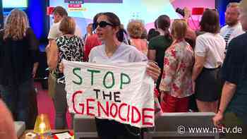 Störer müssen Zelt verlassen: Palästina-Aktivisten buhen Baerbock aus