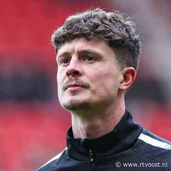 Transferproat betaald voetbal: Bosvelt bevestigt overgang Kuipers naar Twente