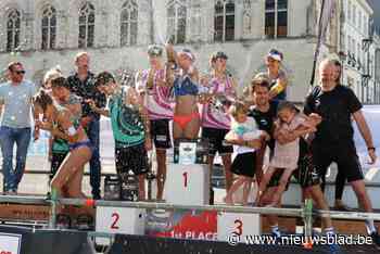 Waaslanders kleuren manche in Kortrijk