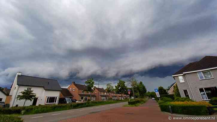 Onweersbuien leveren vooral mooie plaatjes op, hevig noodweer blijft uit