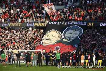 📷 🎥 Prachtig eerbetoon voor Ritchie De Laet en Mark van Bommel, die laatste houdt het helemaal niet droog