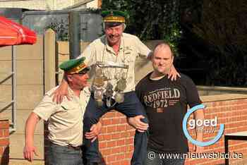 Julien moest 57 jaar wachten tot vogel wilde vallen, nu is hij eindelijk koning van Sint-Antoniusgilde