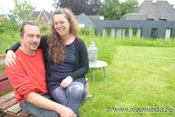 “Ons steentje bijdragen aan mentale en fysieke gezondheid”: Nele en Karel realiseren hun droom met yogastudio ‘de Nesterij’