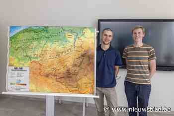 Deze school telt nu al twee winnaars van olympiades: Floris (17) scheert als tegenprestatie voor makker zijn haar af