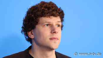 Staatsbürgerschaft beantragt: "Zombieland"-Star Jesse Eisenberg will Pole werden