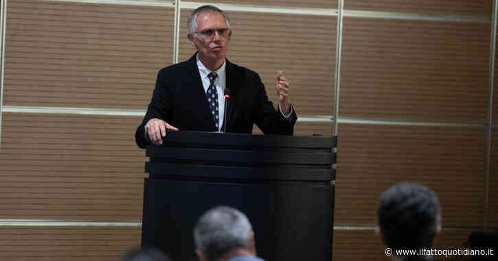 Tavares: “La 500 ibrida sarà prodotta a Mirafiori dal 2026”. Fiom: “Positivo ma ancora nessuna risposta su occupazione e volumi”