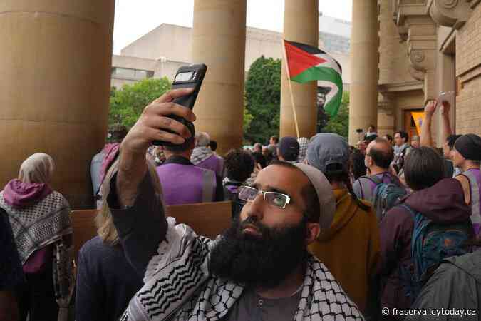 U of T seeks court injunction to clear encampment as protesters stay put