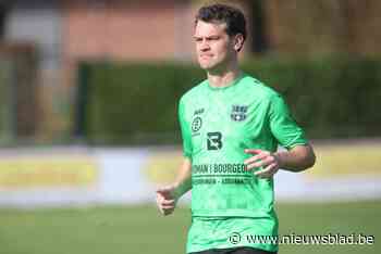 SCHOENEN AAN DE HAAK. Bert Claerhout (35) neemt met nieuwe promotie afscheid van FC Marke: “Ik heb geweldig genoten”