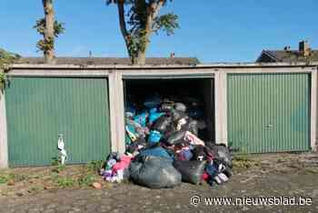 Leegstaande sociale woningen trekken sluikstorten aan. “Dichttimmeren is geen optie”