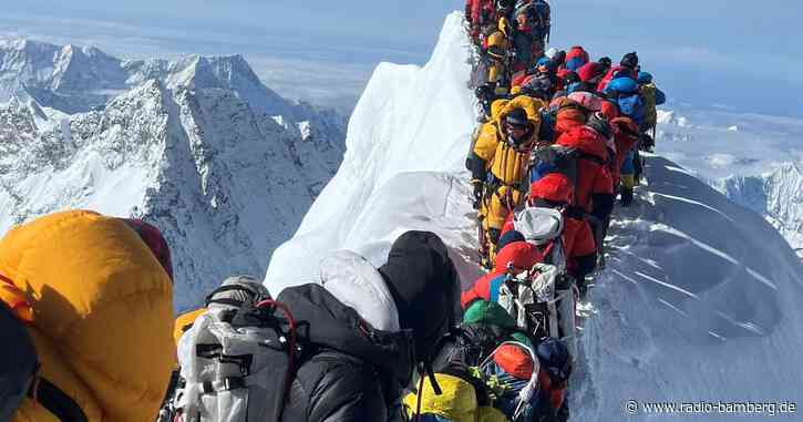 Wieder Stau in der Todeszone des Mount Everest