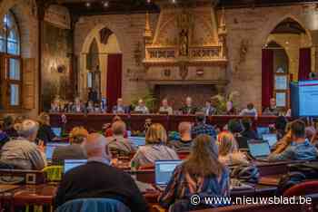 Gemeenteraad neemt voor vier jaar afscheid van historische raadszaal: “Eerste voorbereiding voor grote renovatiewerken”