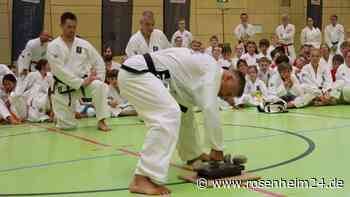 Wenn die Faust auf Kieselsteine trifft: Rosenheimer erreicht den siebten Dan im Taekwondo