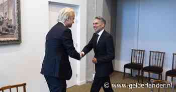 LIVE | Beoogd premier Dick Schoof geeft eerste persconferentie met formateur Van Zwol