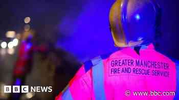 Twelve fire engines called to tackle building blaze