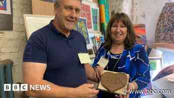 Artwork to honour organ donors and their families