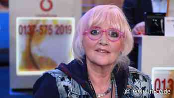 "Einer meiner Wünsche": Köster will noch einmal über eine Wiese laufen