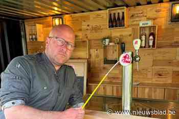 Buiten eten kan niet meer, evenementen worden geannuleerd: buurt is vliegenplaag beu